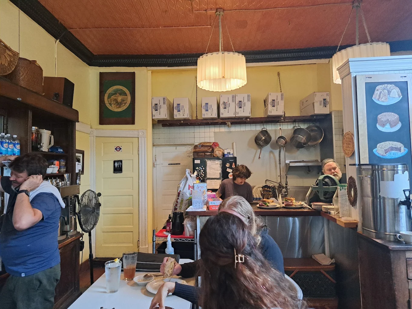Garnett's Cafe