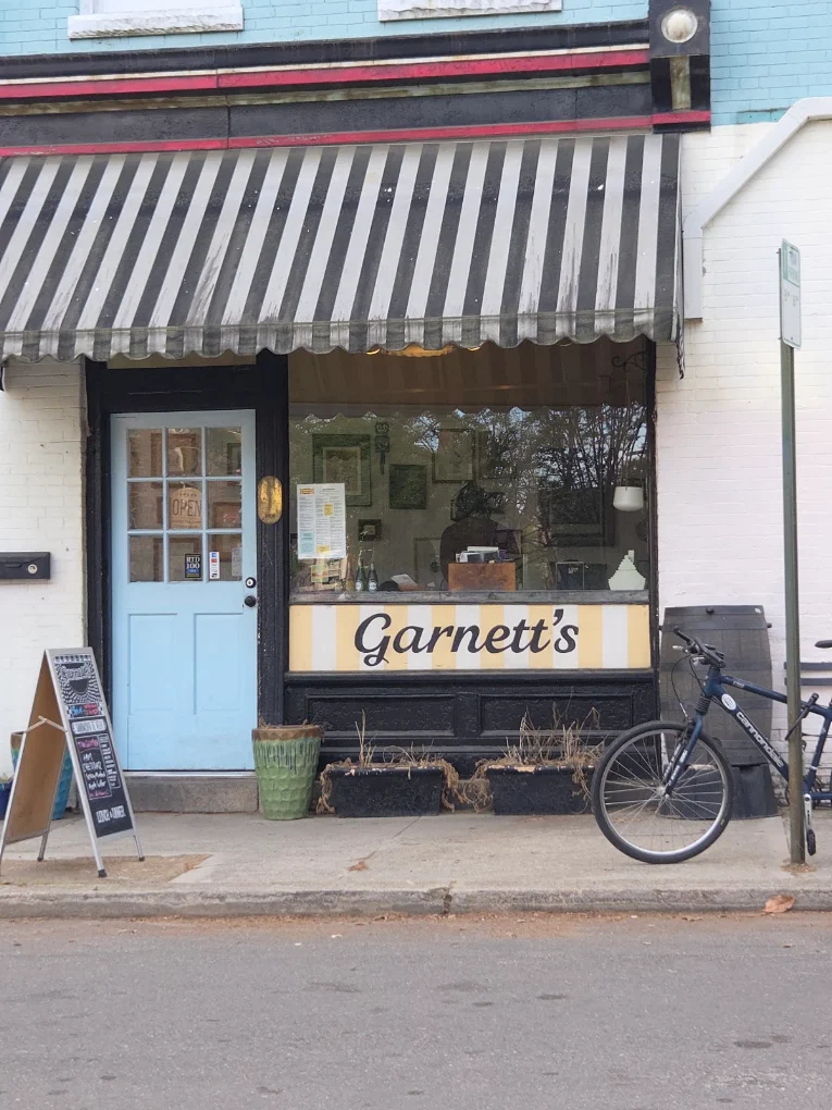 Garnett's Cafe