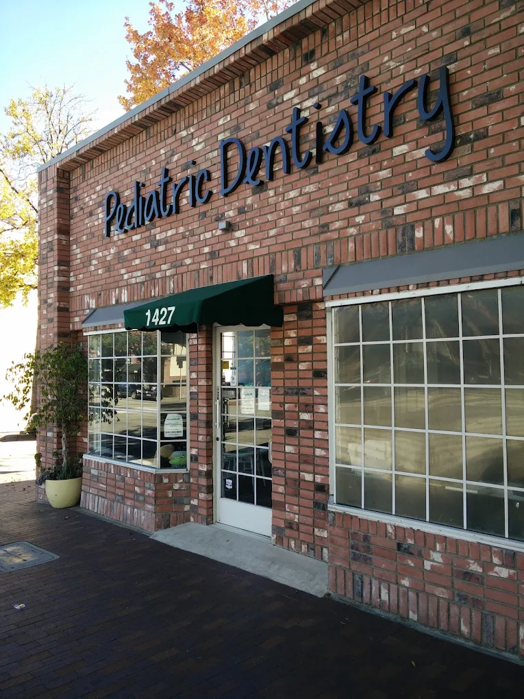 Little Crown Pediatric Dentistry | South Pasadena, Mission St