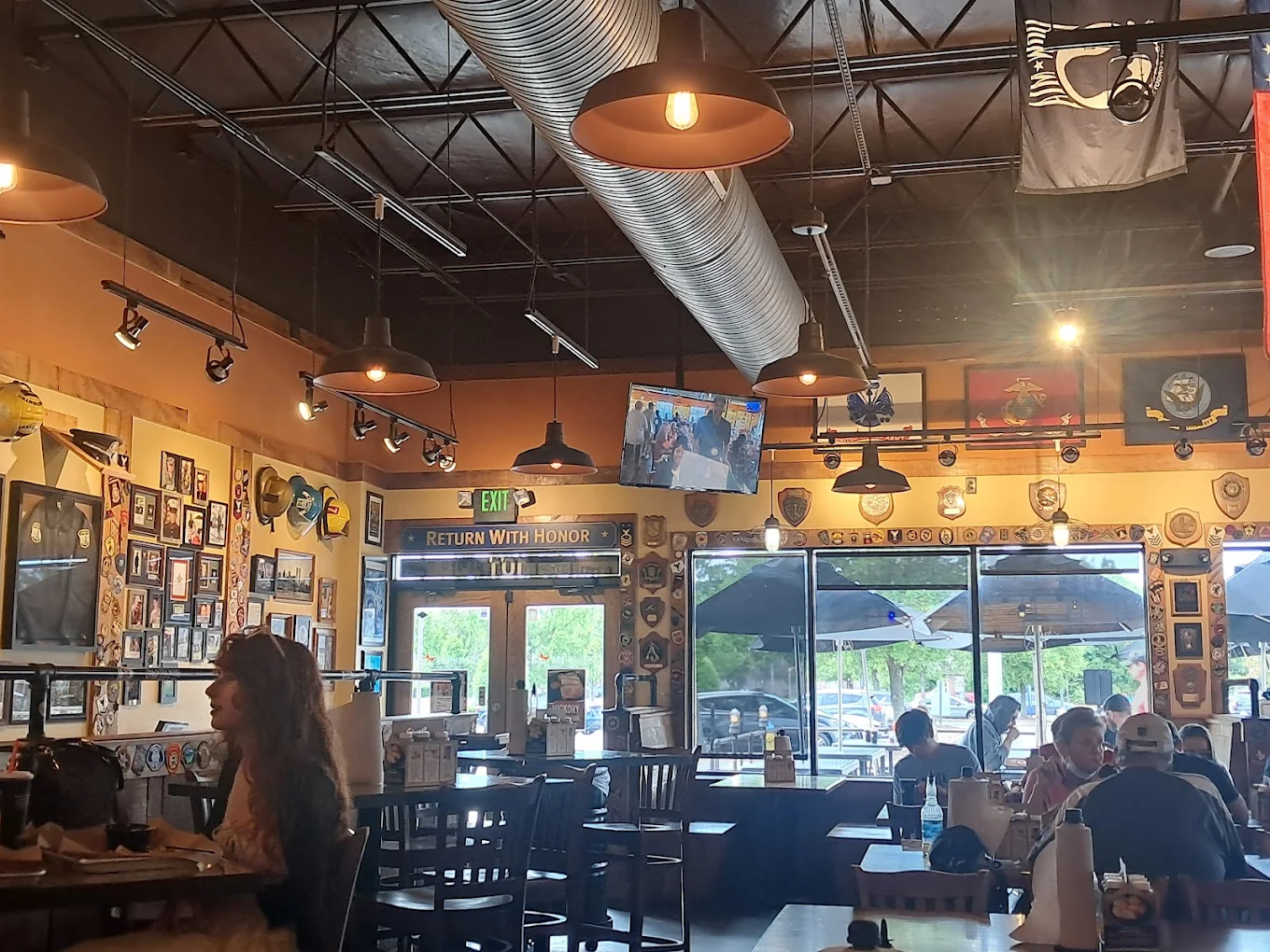 MISSION BBQ