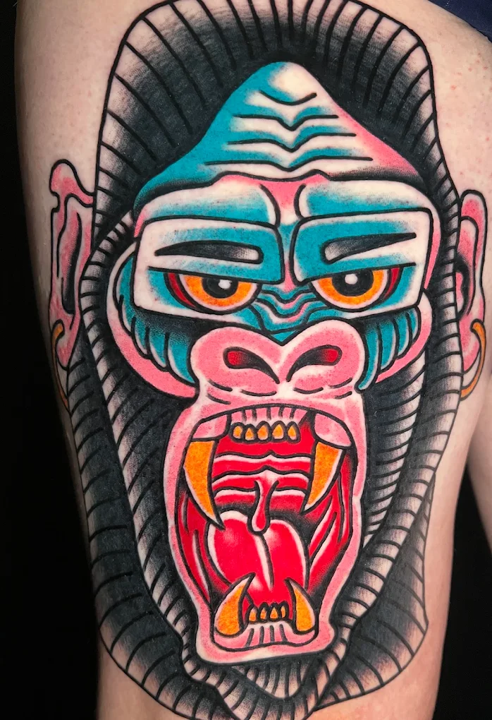 Flying Daggers Tattoo Parlor