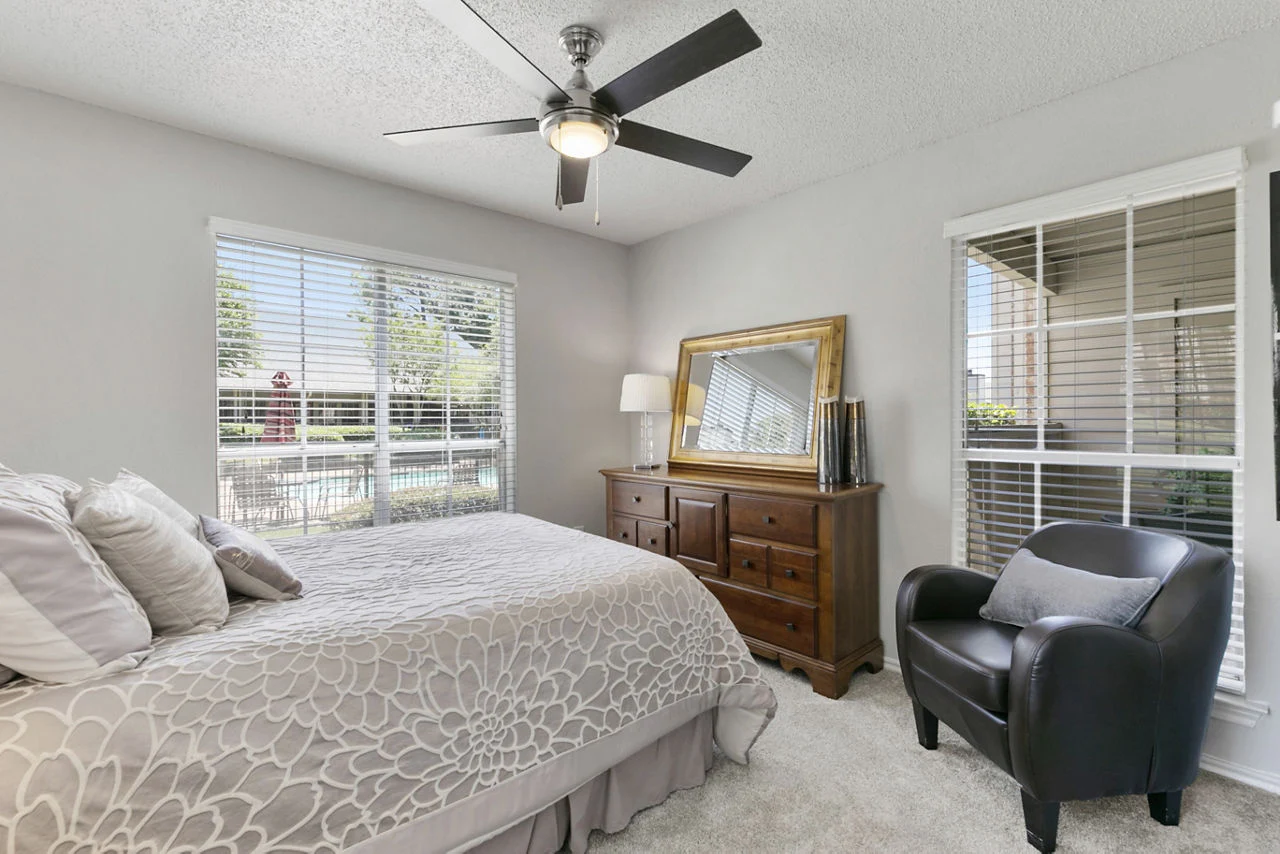 Creekwood Apartments