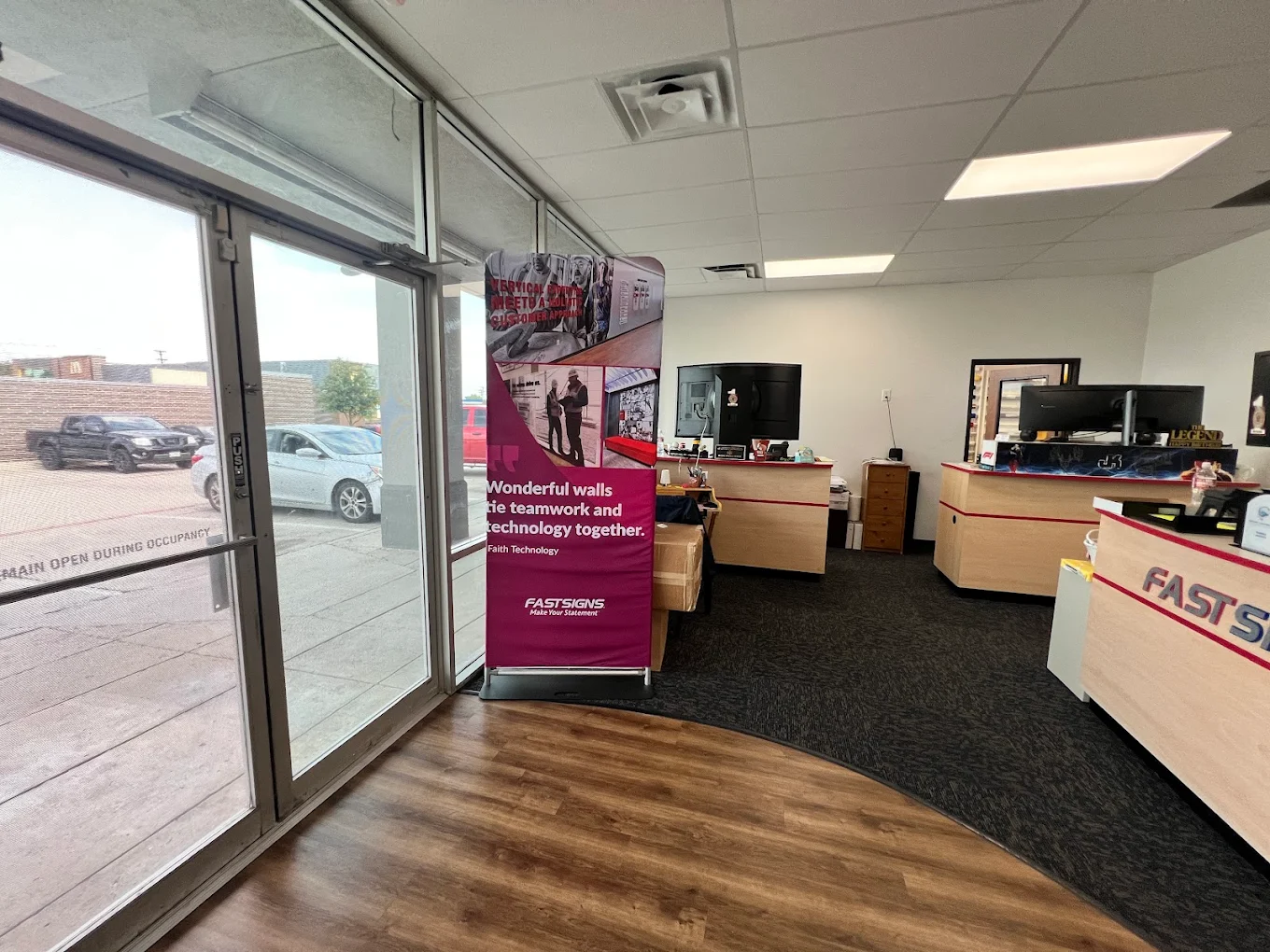 Fastsigns