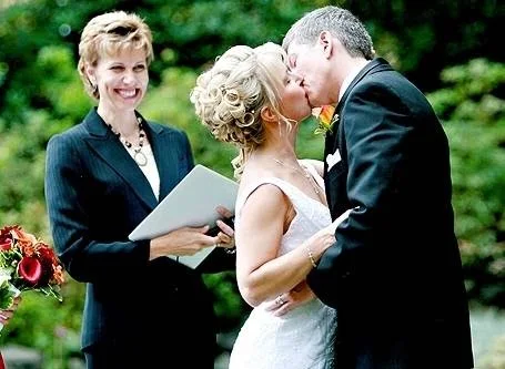 Annemarie Juhlian, Seattle Wedding Officiant & Minister
