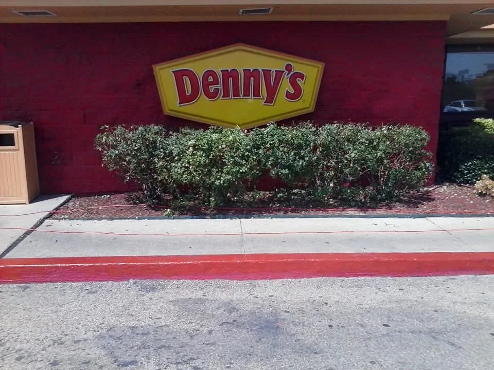 Denny's Restaurant