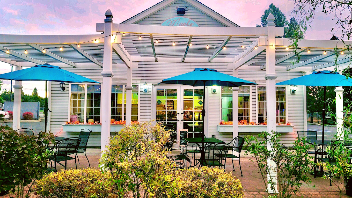 Maple Street Bistro