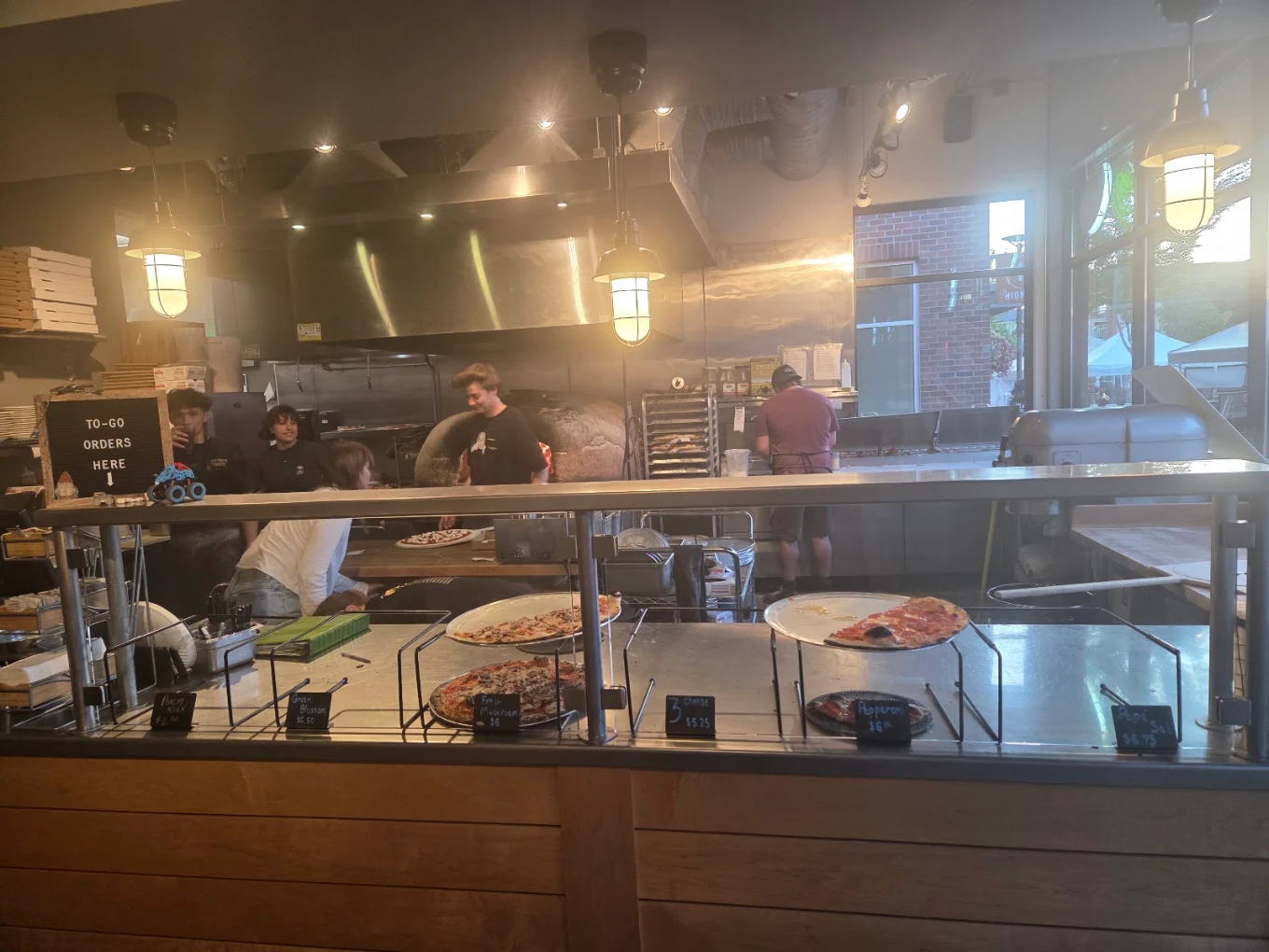 Versalia Pizza Kendall Yards