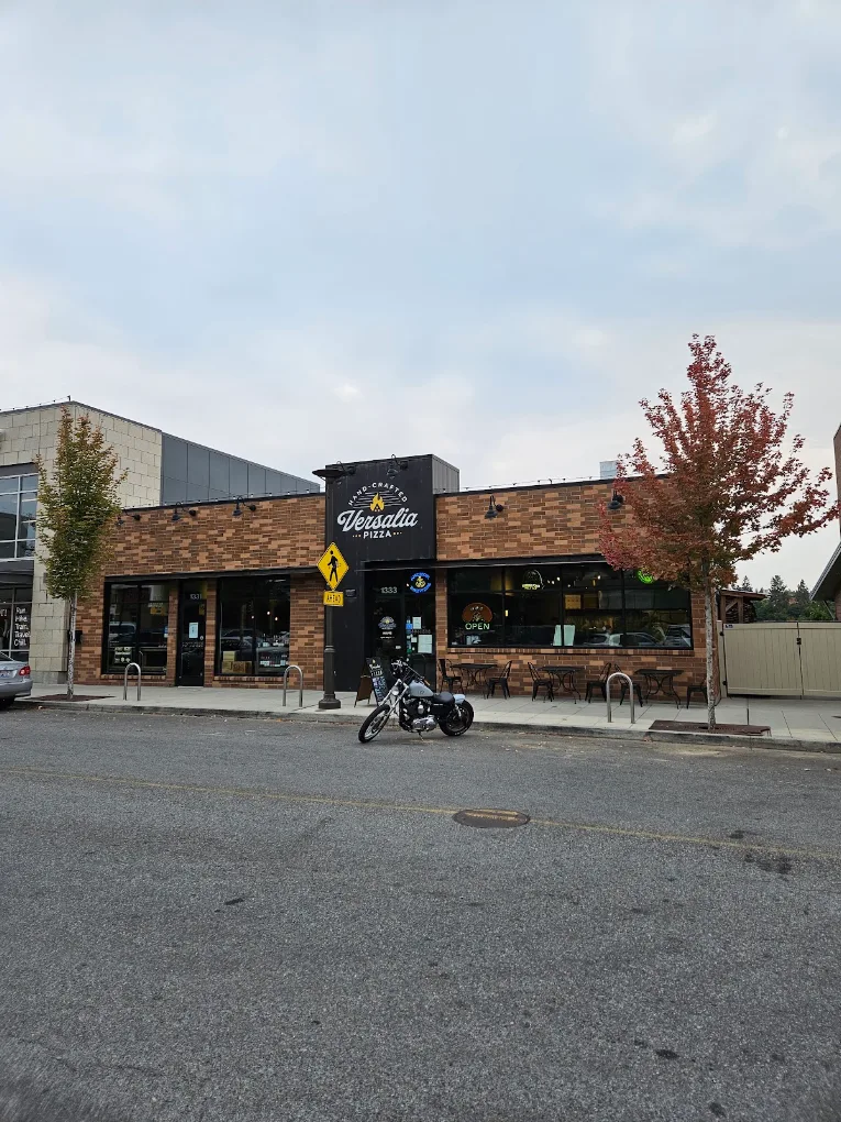Versalia Pizza Kendall Yards