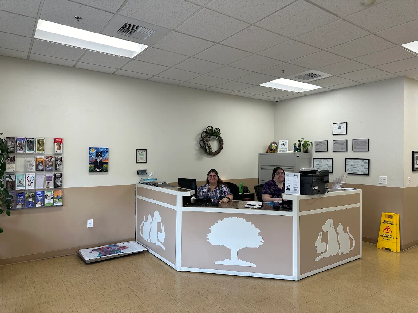 Golden Oaks Veterinary Hospital