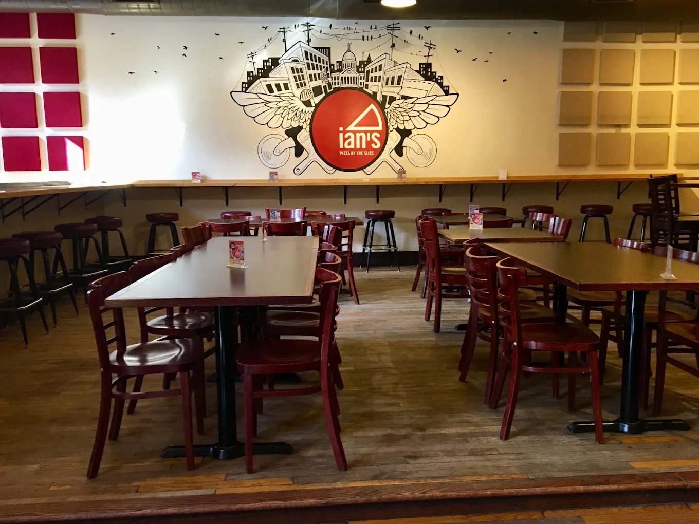 Ian’s Pizza
