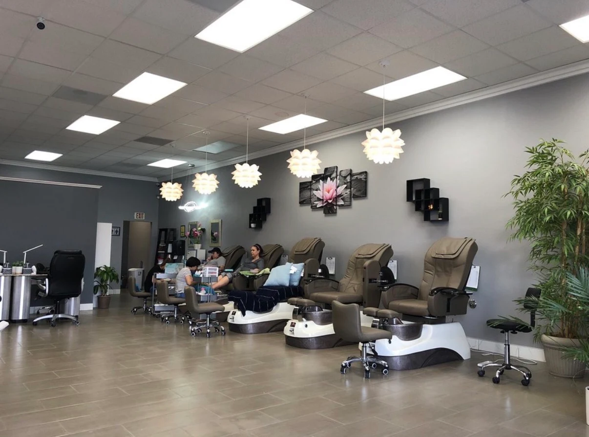 Lush Nails and Spa