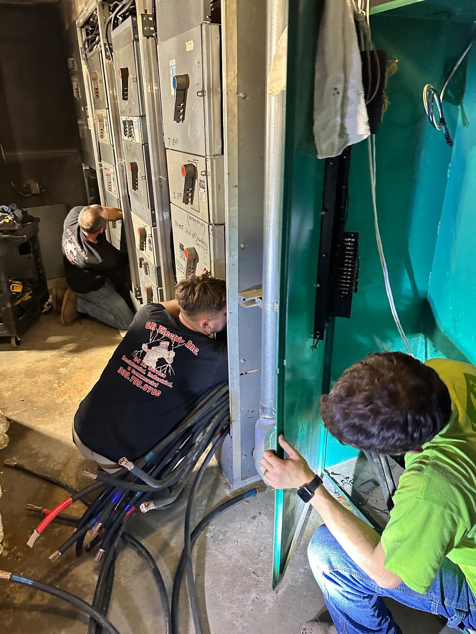 C R Electric Services