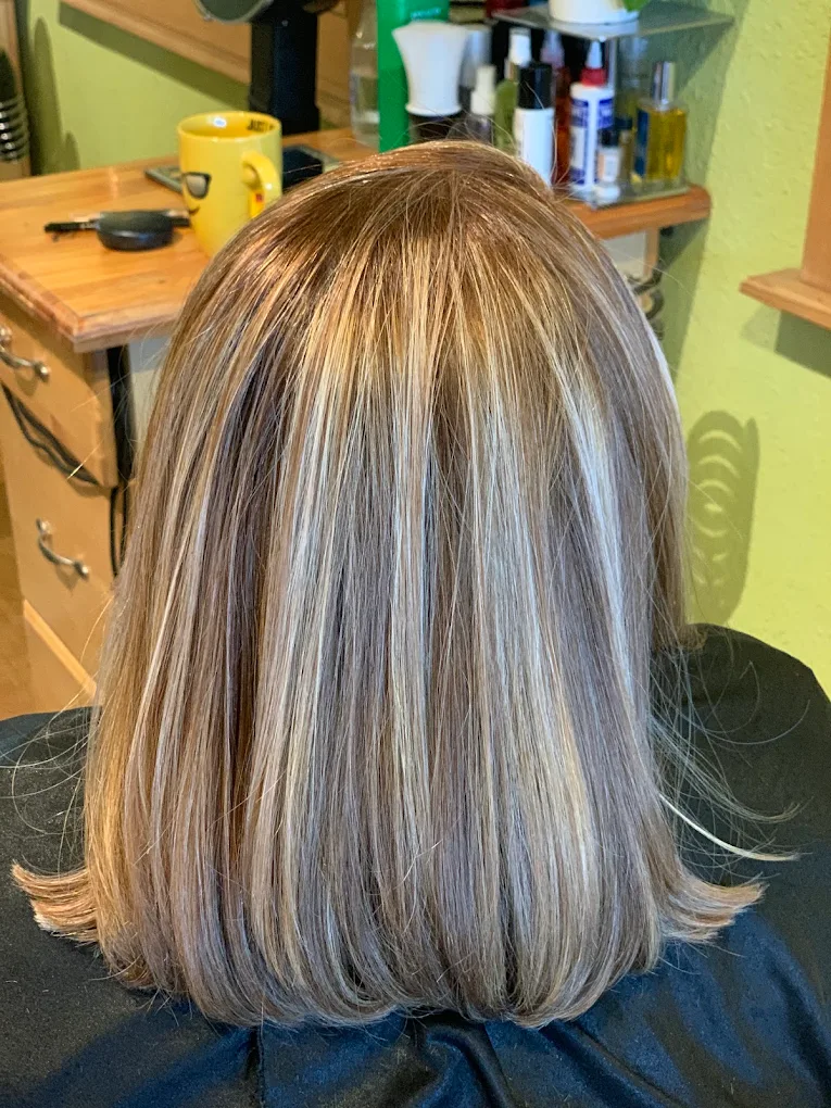La Rivera Hair Salon