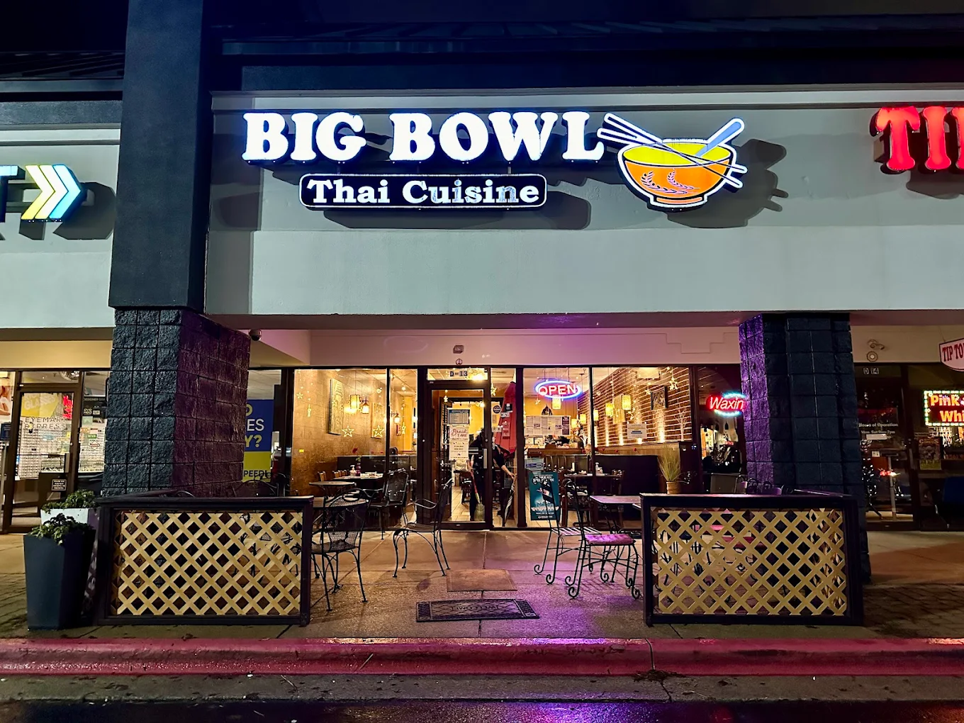 Big Bowl Thai Cuisine