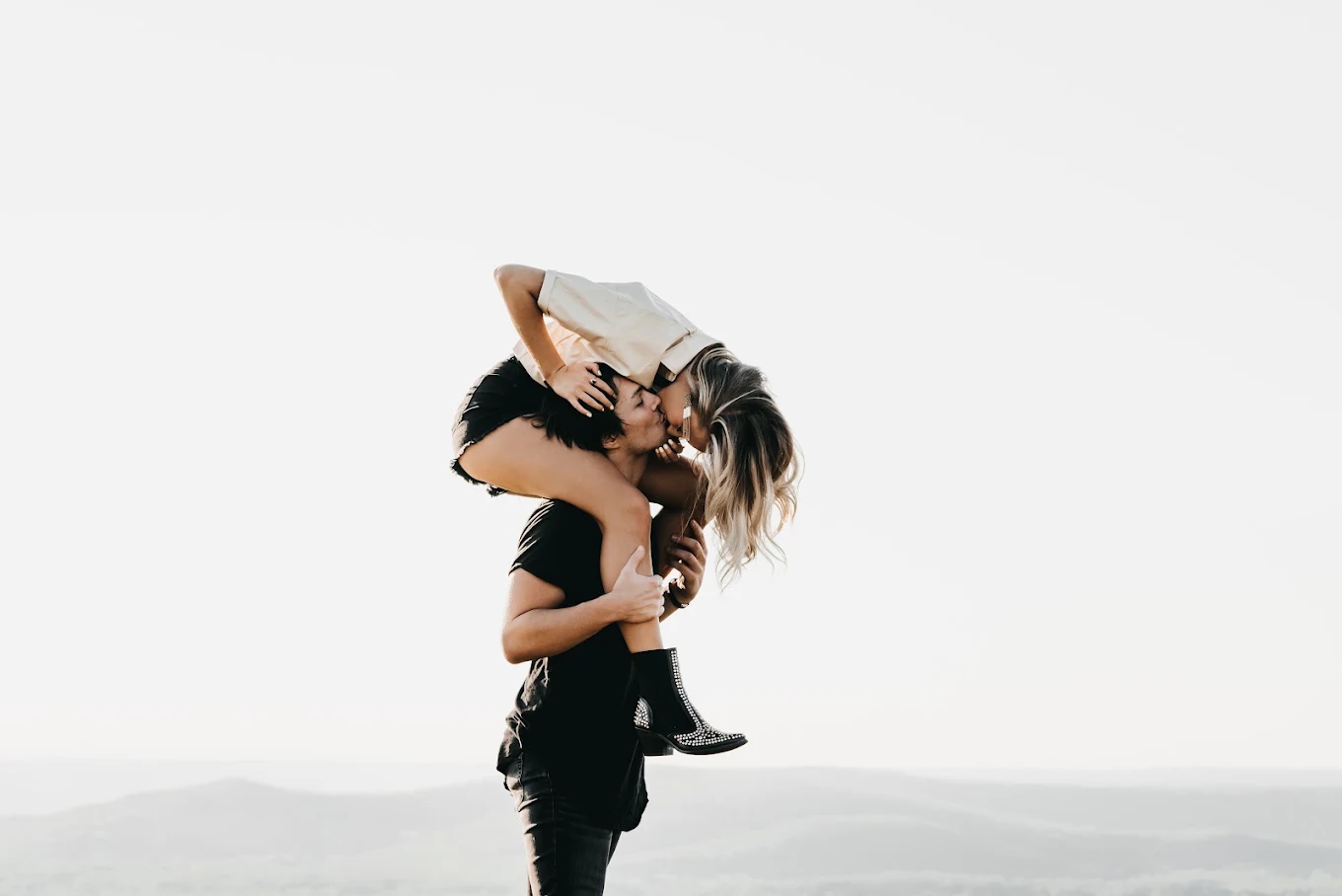 Mariah Oldacre Wedding + Lifestyle Photography
