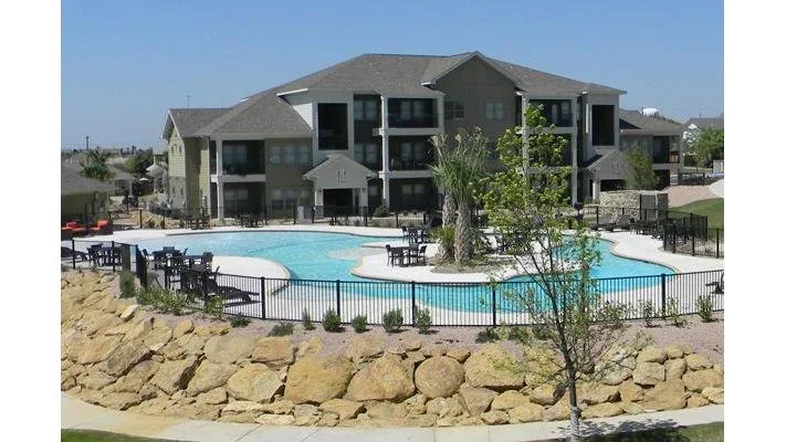La Contessa Apartments