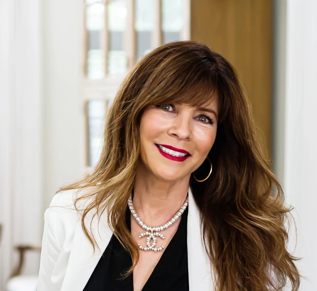 Real Broker LLC : Lisa Granger