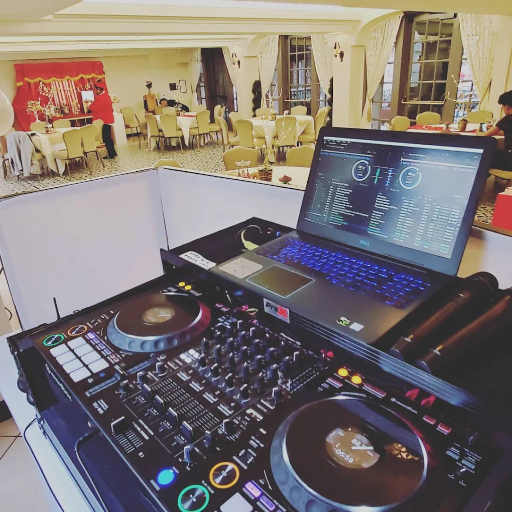 DJ Crossover