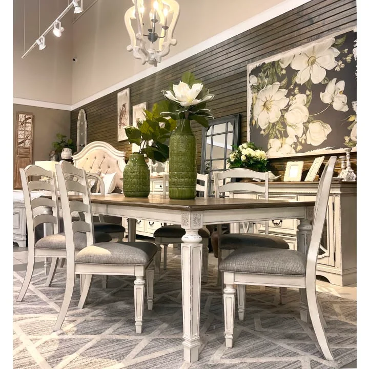 Ashley Store