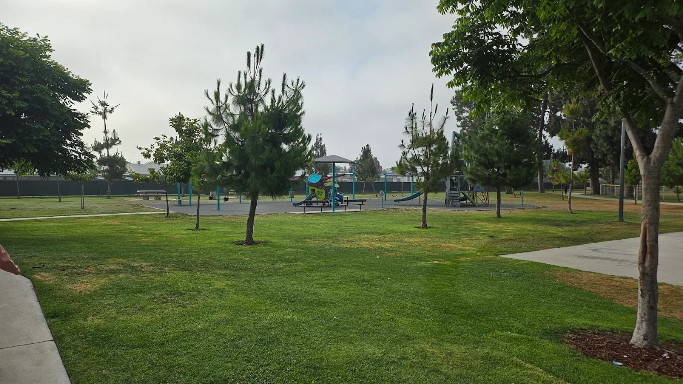 Holifield Park