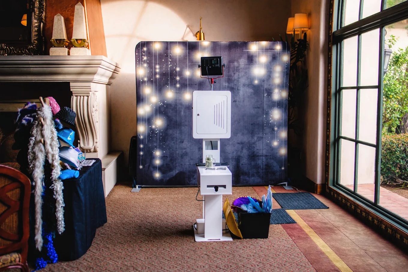 ️ Lucky Frog Photo Booth ️ Photo Booth Rental Orange County