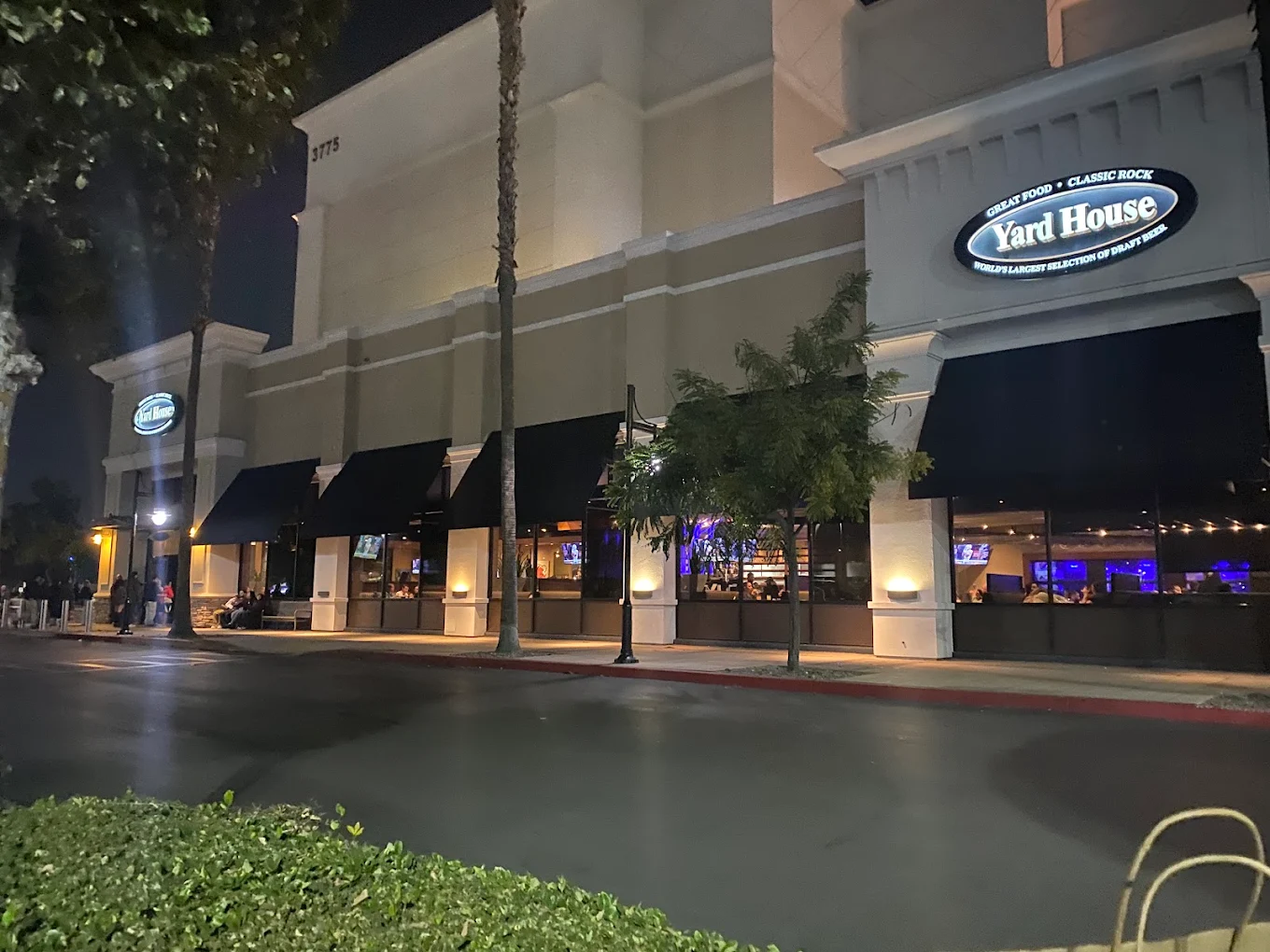 Yard House