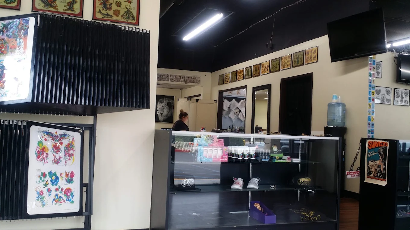 Mission Tattoo & Piercing