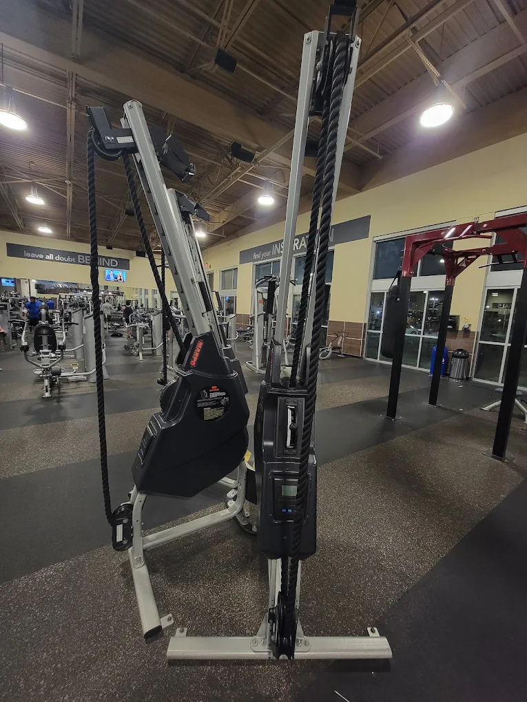 24 Hour Fitness