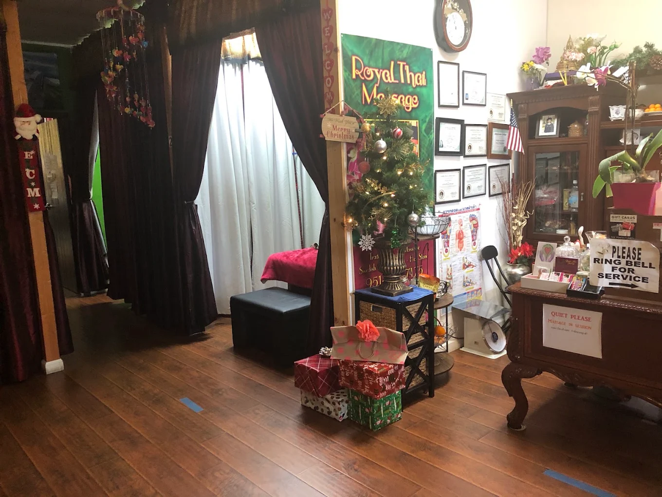 Royal Thai Therapeutic Arts
