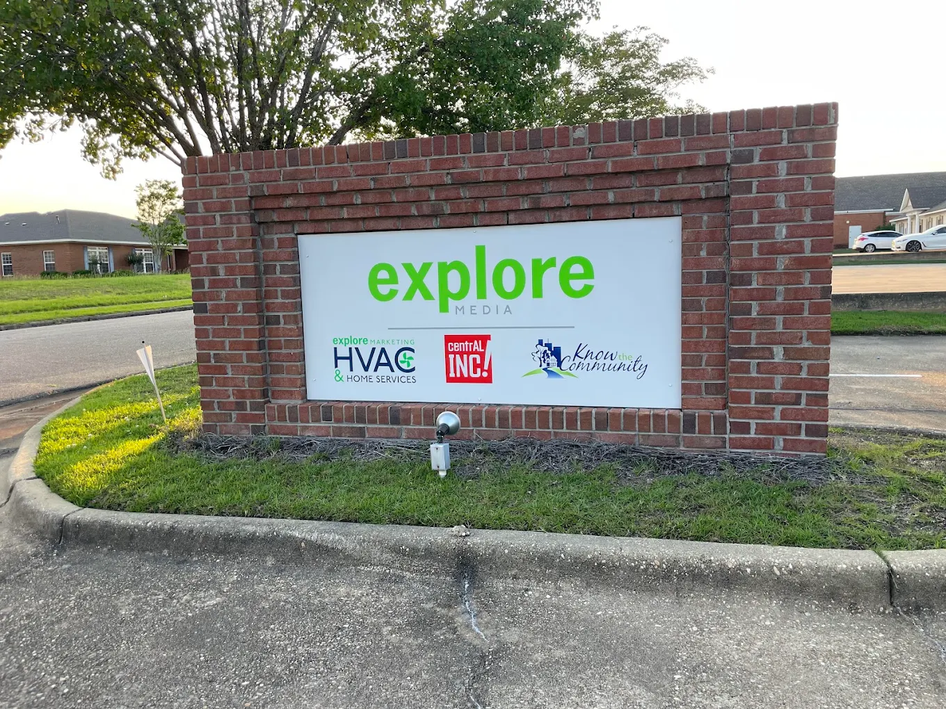 exploreMedia
