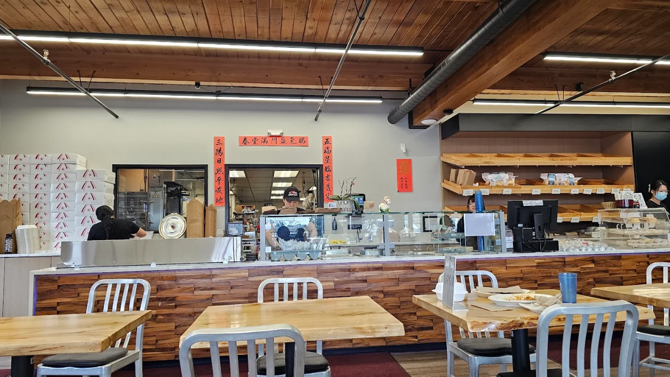 Charlie's Bakery & Chinese Restaurant