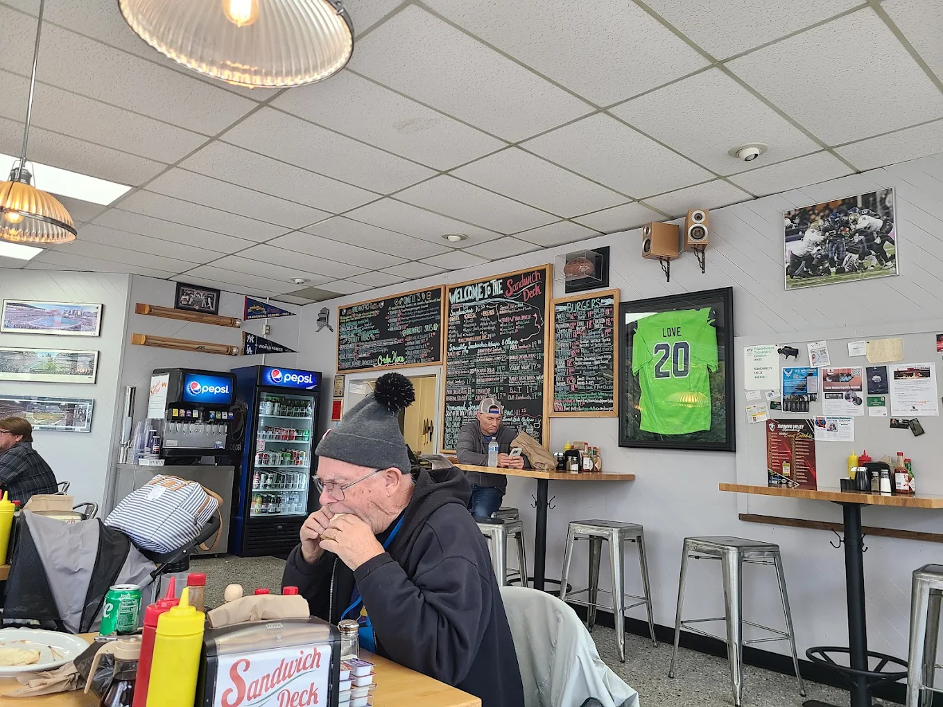 Sandwich Deck Restaurant