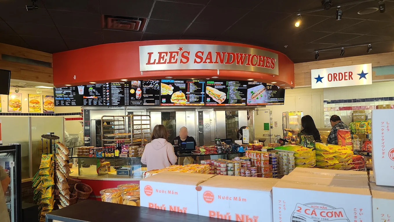 Lee's Sandwiches