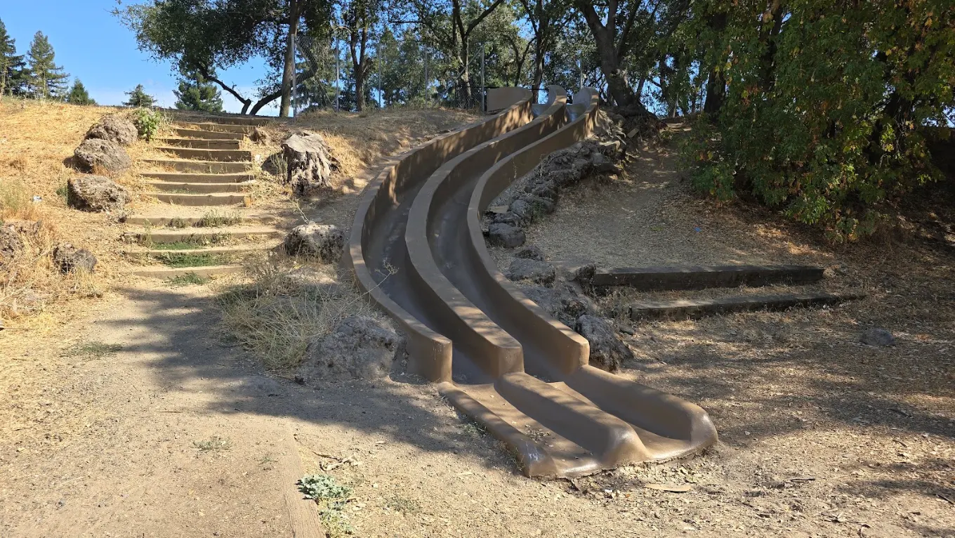 Lincoln Estates Park