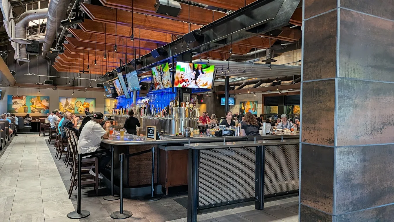 Yard House
