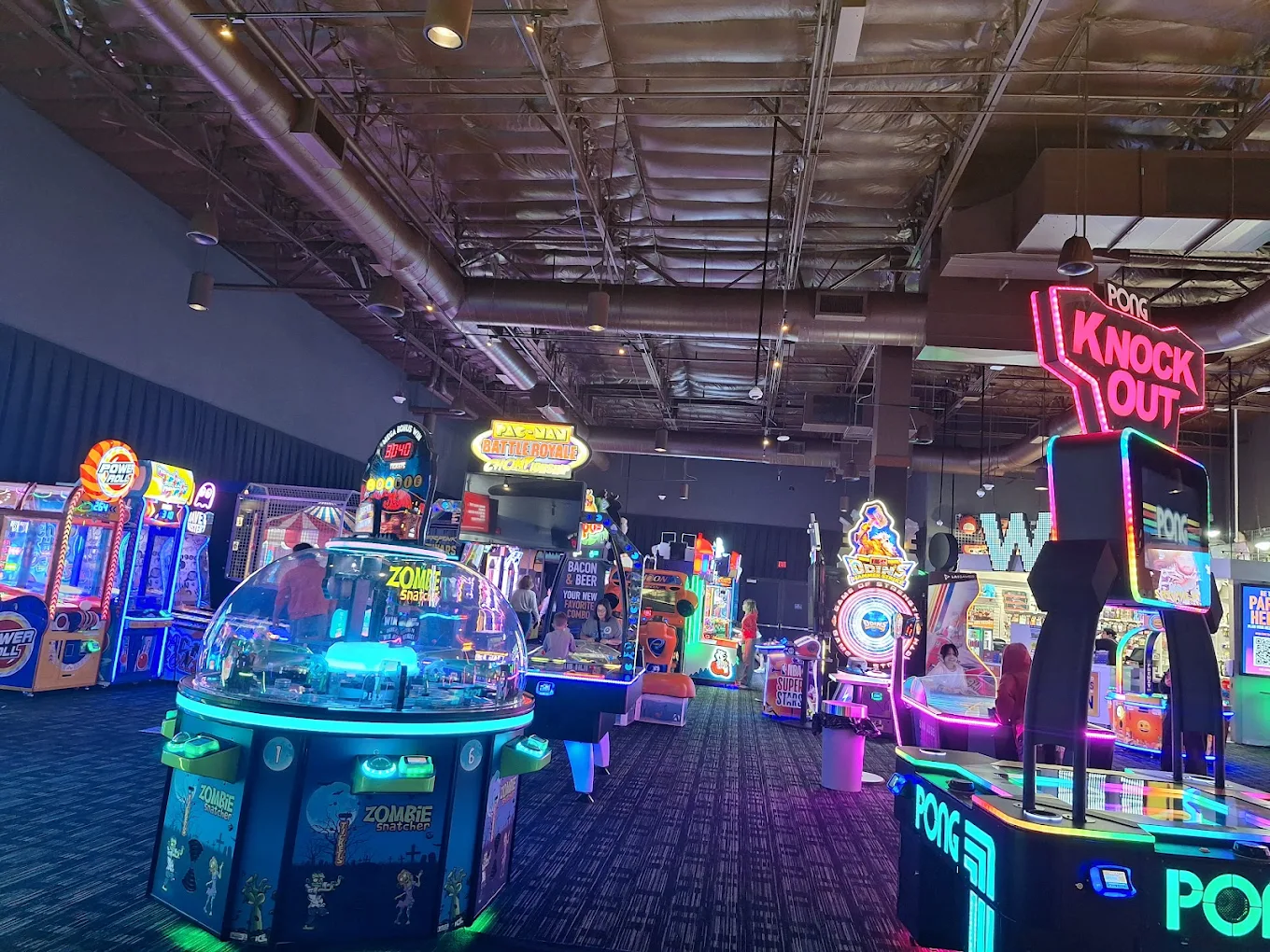 Dave & Buster's Roseville