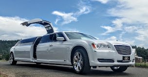 Platinum Limousine LLC