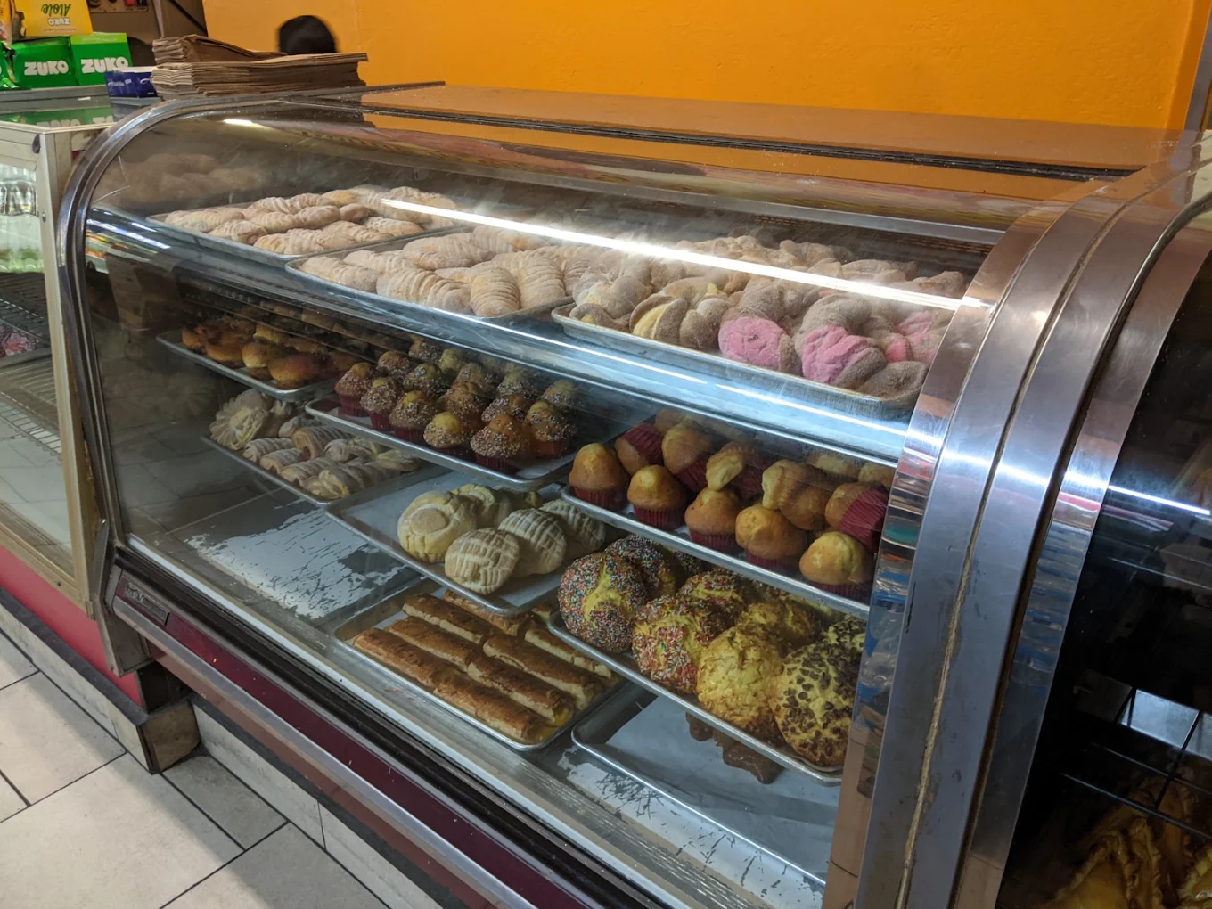Panadería y Carnicería La Estrella