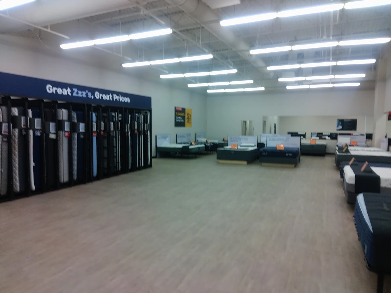 Mattress Firm Outlet