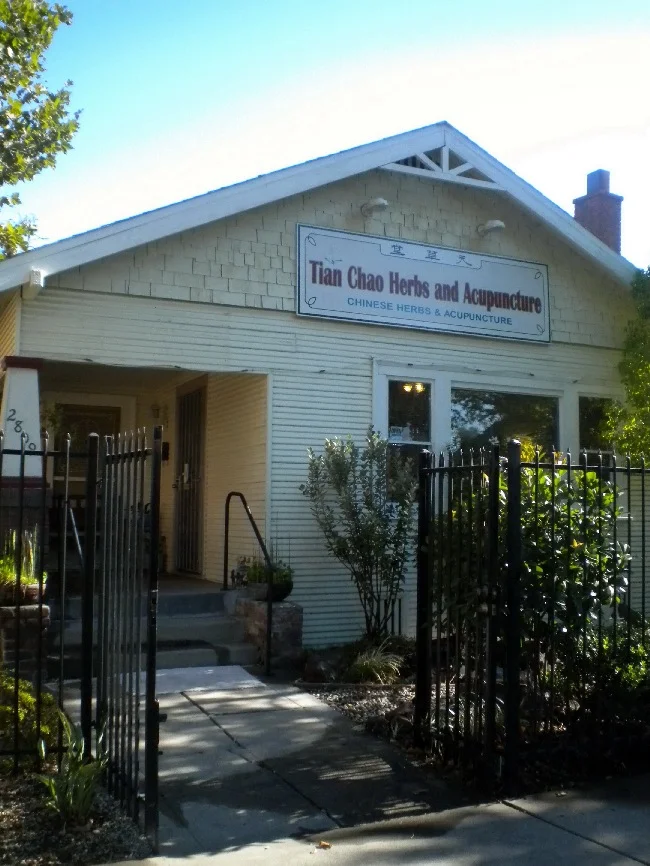 Tian Chao Herbs & Acupuncture