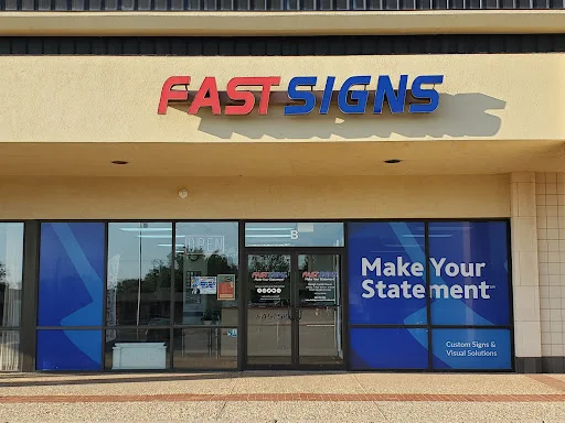 FASTSIGNS