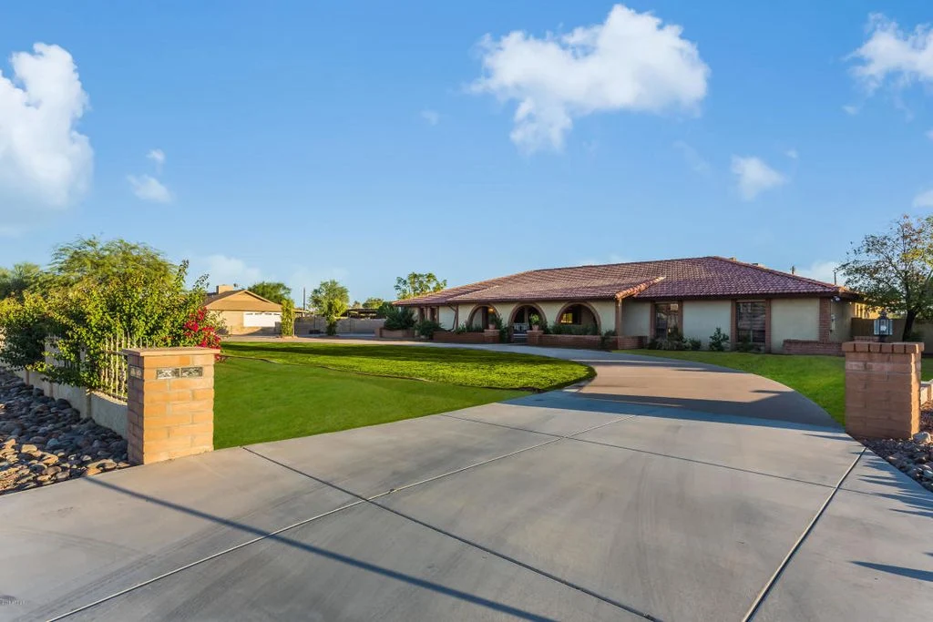 EXp Realty : Lise Fay