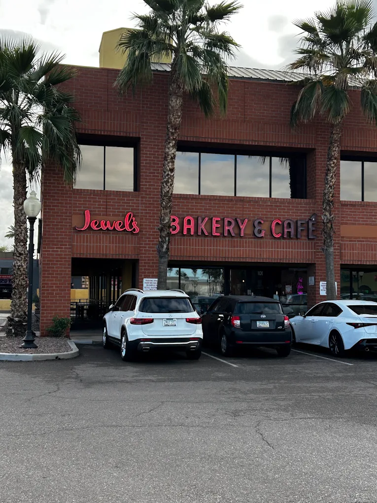 Jewel's Bakery & Cafe