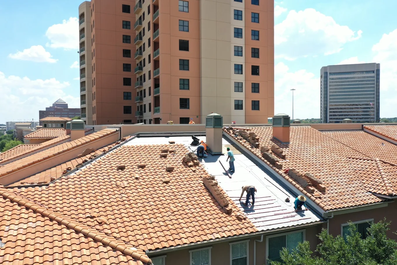 Peak Roofing and Construction