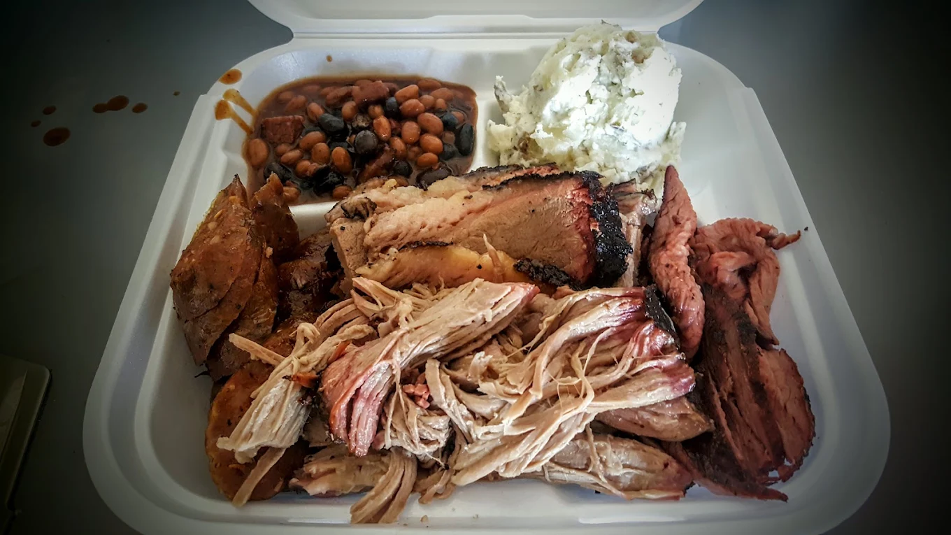 Holy Smokin Butts BBQ