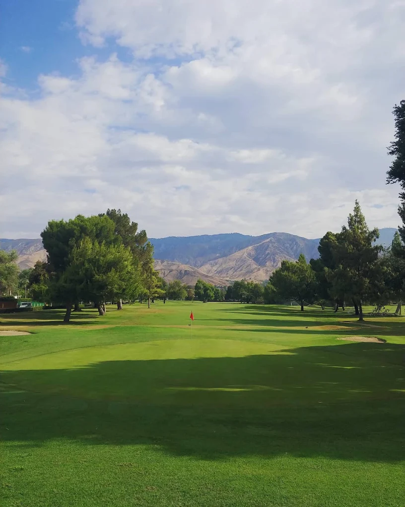 Arrowhead Country Club