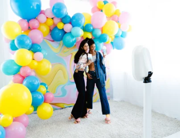 The Chic Photo Booth