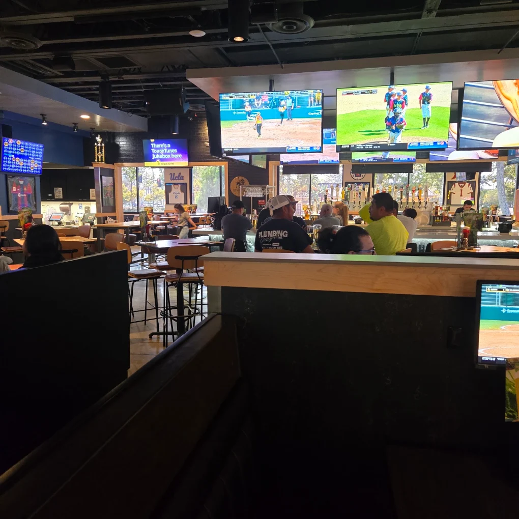 Buffalo Wild Wings