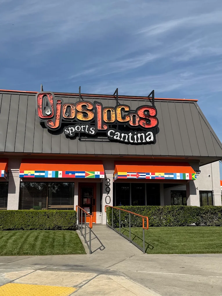 Ojos Locos Sports Cantina - San Bernardino