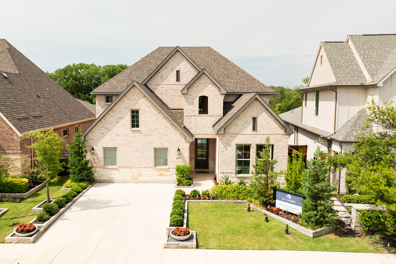 M/I Homes Aster Park